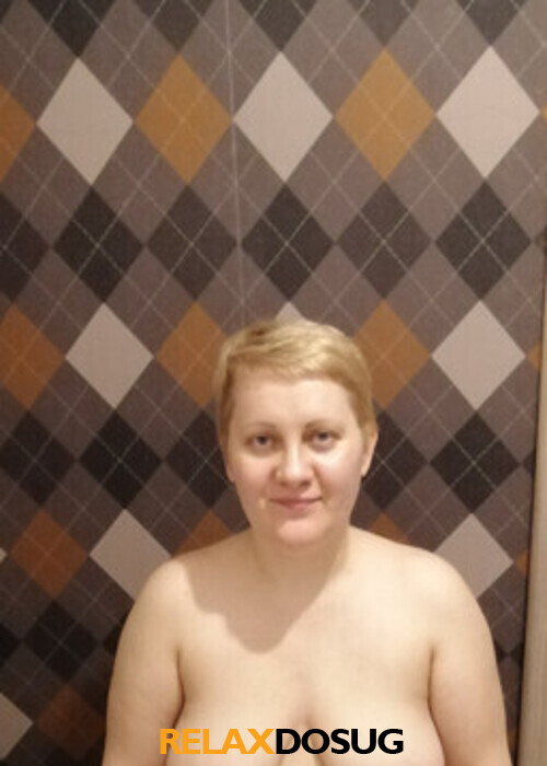  Лариса
