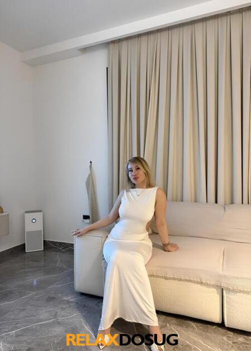  Мадина