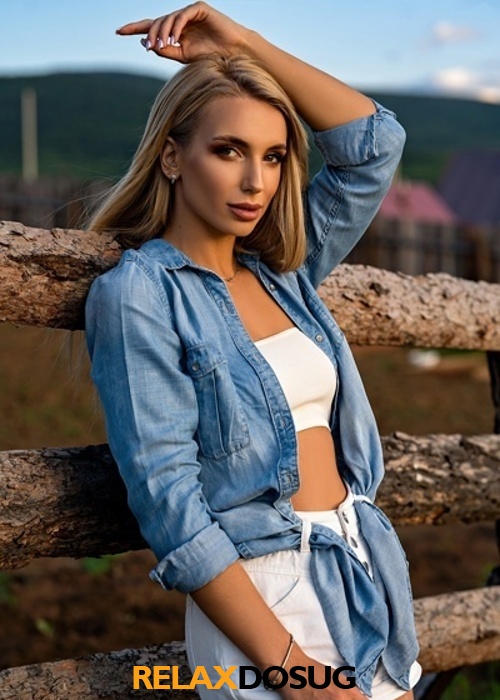 Илона Илона