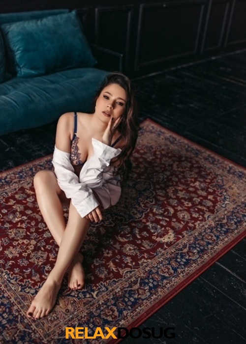  Катя