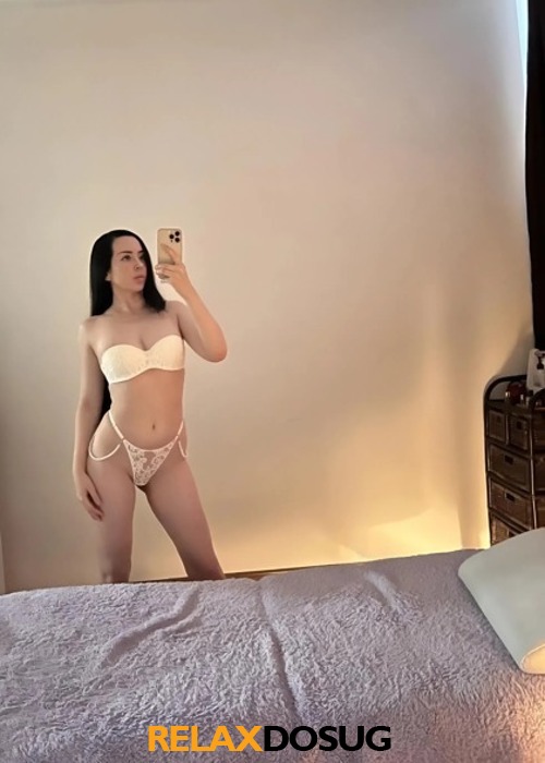  Анна
